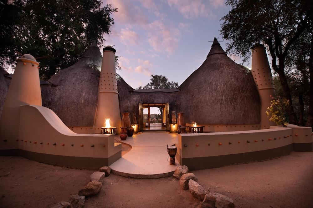 Hoyo Hoyo Safari Lodge Mluwati Concession Exteriör bild